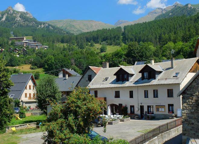 Auberge Le Vieux Chaillol Saint-Michel-de-Chaillol Ngoại thất bức ảnh
